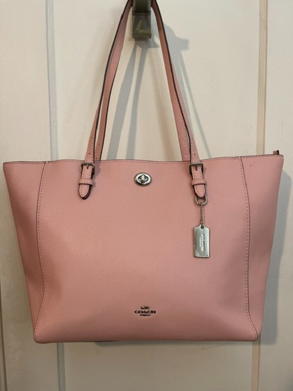 Coach 36454 Crossgrain Turnlock Tote